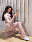 Dzianinowy komplet bluzka z kołnierzem + dzwony puder róż - Butik damski Szyk i Styl