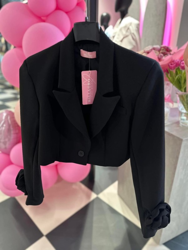 Krótka marynarka z różyczkami  Czarna  - Butik damski Szyk i Styl