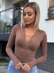 Klasyczna bluzka dekolt V Basic  Marina  mokka  - Butik damski Szyk i Styl