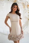 Kobieca sukienka mini z falbanką Bicotone 343 jasny beż  - Butik damski Szyk i Styl