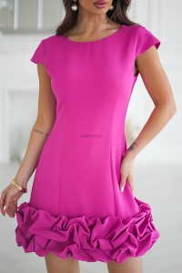 Kobieca sukienka mini z falbanką Bicotone 343 fuksja róż