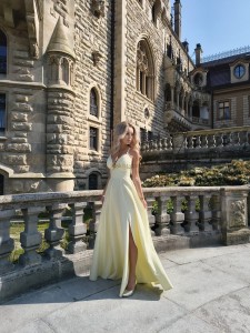 Wiązana sukienka ELIZ push up maxi rozcięcie na nogę 34.36.38.40 slub żółta cytryna 