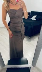 Elegancka sukienka laykra maxi dopasowana na ramiączka Mokka  - Butik damski Szyk i Styl