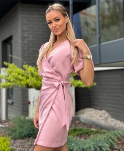 wiązana sukienka Melania Bufki złote guziki mini asymetryczna rękaw 3/4 pudrowy różXSSML